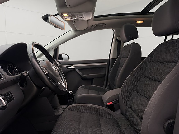Volkswagen Touran 11 of 30