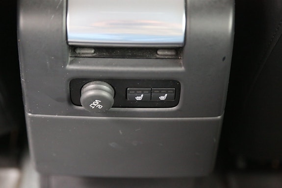 Volvo XC70 25 of 27