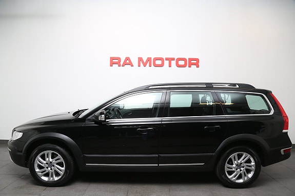 Volvo XC70 3 of 27