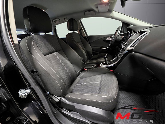 Opel Astra 11 of 27