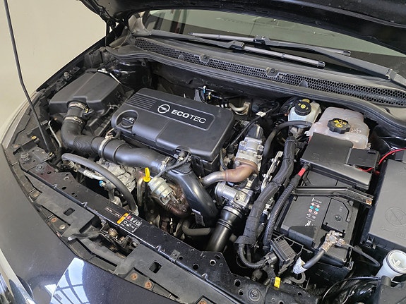 Opel Astra 23 of 27