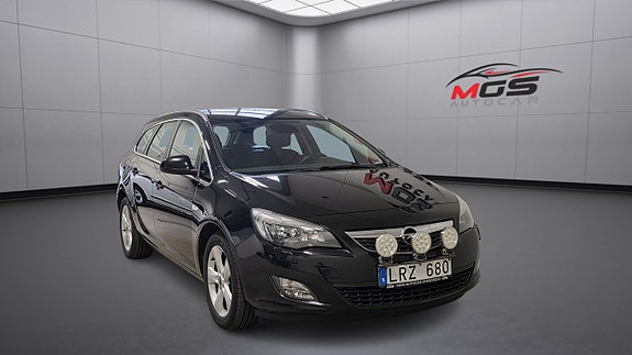 Opel Astra 2 of 27