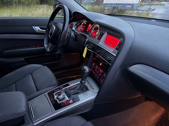 Audi A6 6 of 9