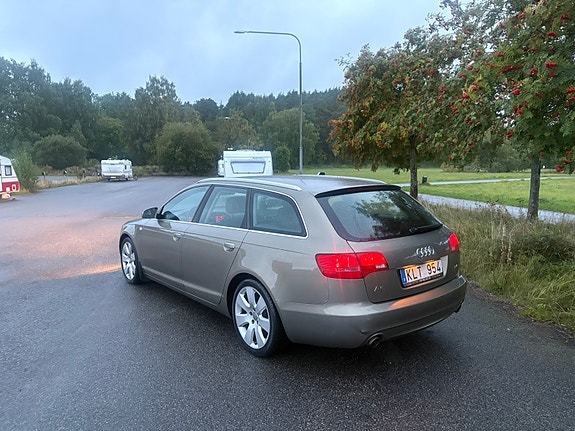 Audi A6 2 of 9