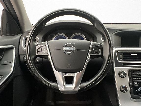 Volvo V60 14 of 30