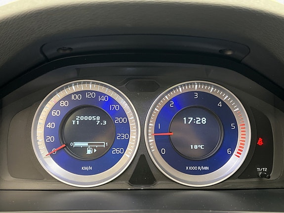 Volvo V60 18 of 30
