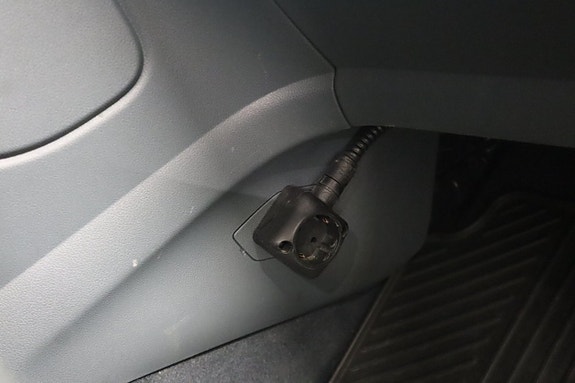 Ford C-Max 12 of 20