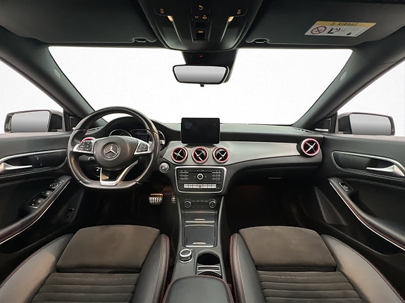 Mercedes-Benz CLA250 19 of 30