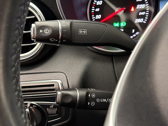 Mercedes-Benz C220 d 26 of 30