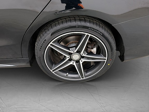 Mercedes-Benz C220 d 30 of 30