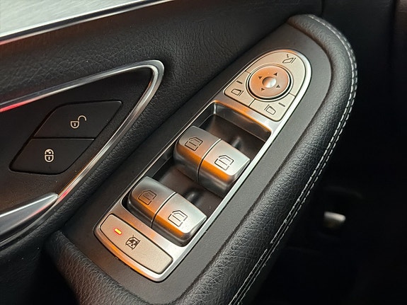 Mercedes-Benz C220 d 28 of 30