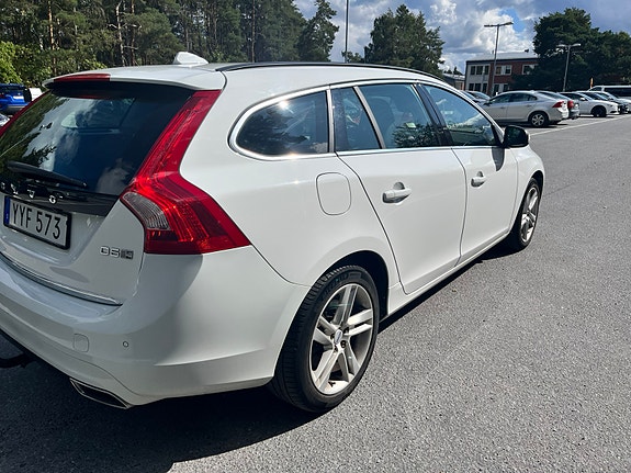 Volvo V60 3 of 19
