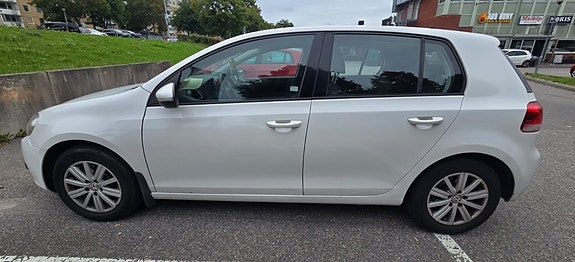 Volkswagen Golf VI 7 of 10