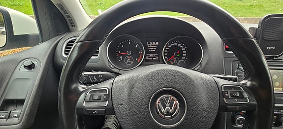 Volkswagen Golf VI 5 of 10