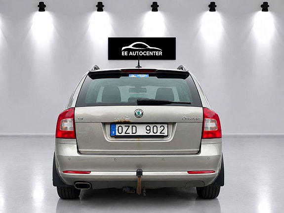 Skoda Octavia 4 of 13