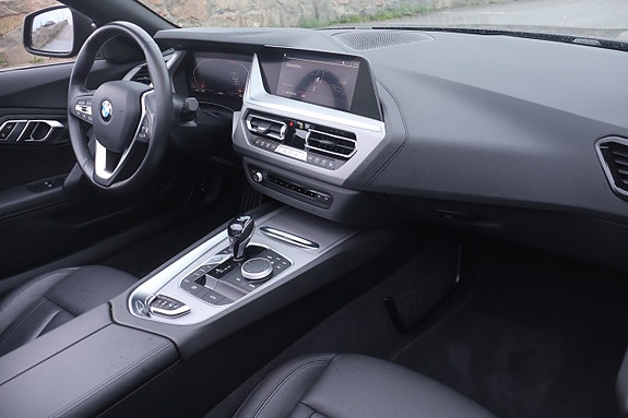 BMW Z4 11 of 18