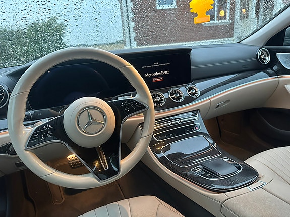 Mercedes-Benz CLS300 d 5 of 6