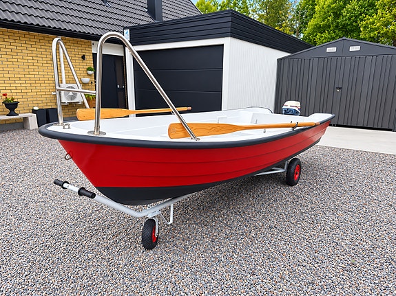 Fin 14-fots båt med Evinrude 6 hk 3 of 5