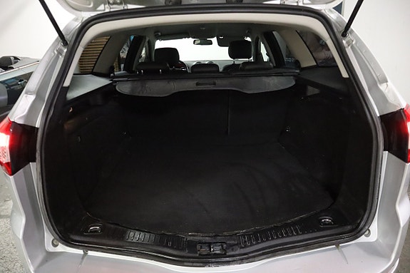 Ford Mondeo 14 of 21