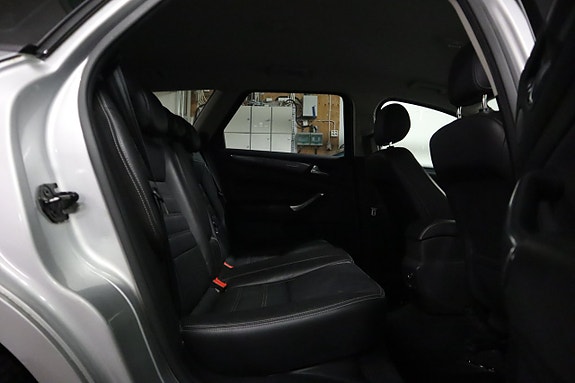 Ford Mondeo 12 of 21