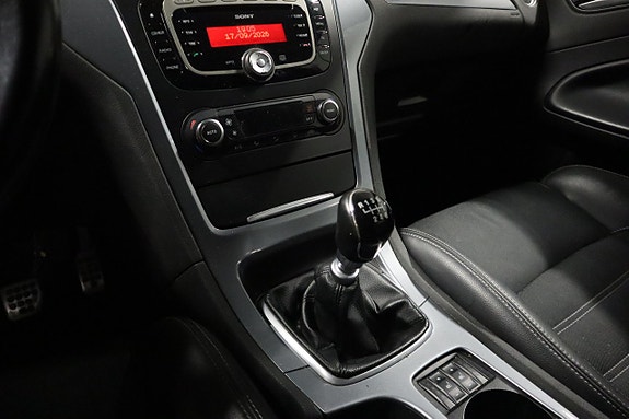 Ford Mondeo 11 of 21