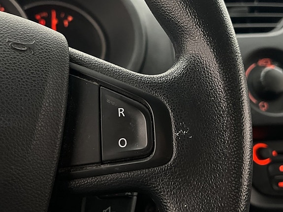 Renault Kangoo Maxi 18 of 30
