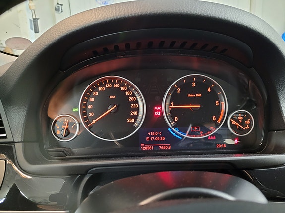 BMW 520d 9 of 13