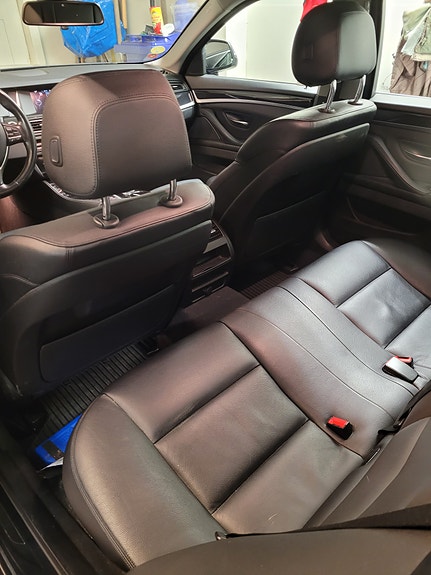 BMW 520d 8 of 13