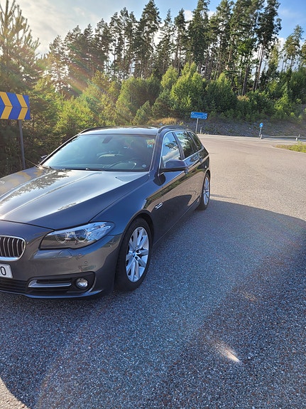 BMW 520d 2 of 13
