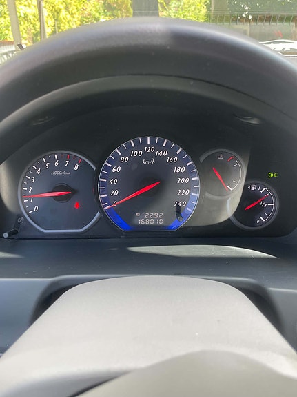 Mitsubishi Grandis 8 of 10
