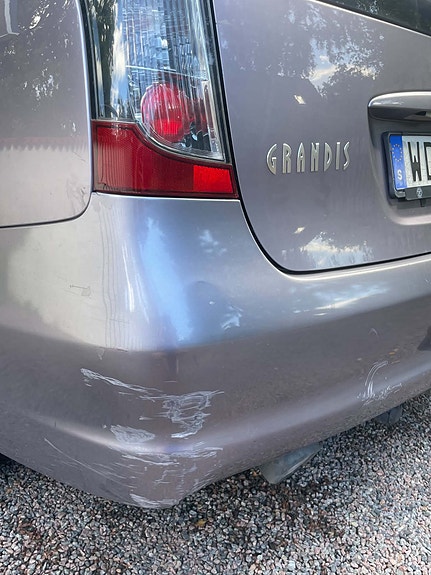 Mitsubishi Grandis 9 of 10