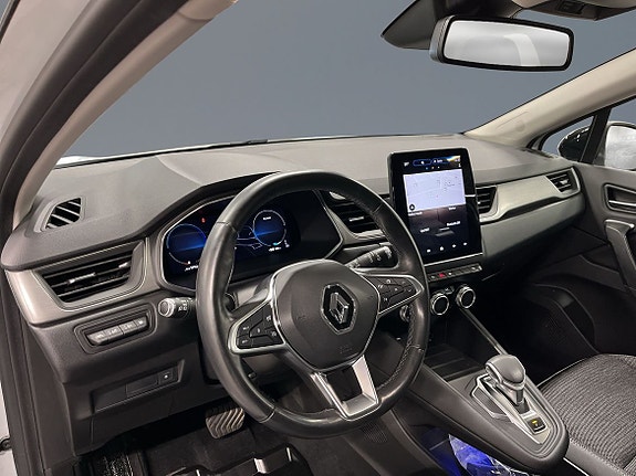 Renault Captur 5 of 12