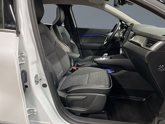 Renault Captur 7 of 12