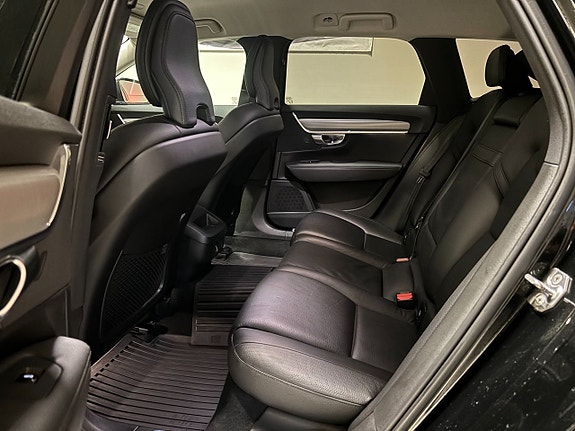 Volvo V90 15 of 18