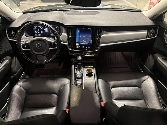 Volvo V90 11 of 18
