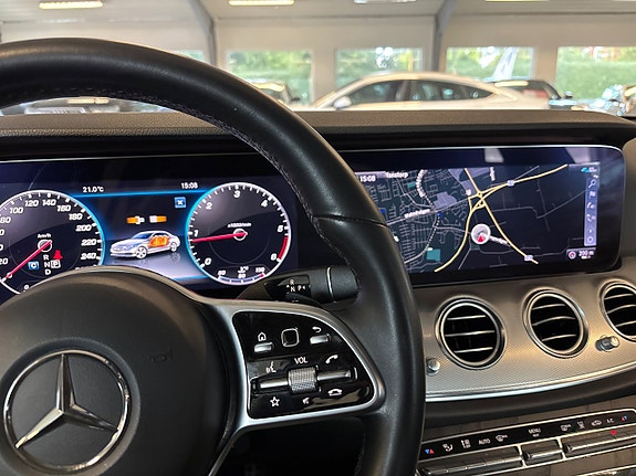 Mercedes-Benz E200 d 7 of 15