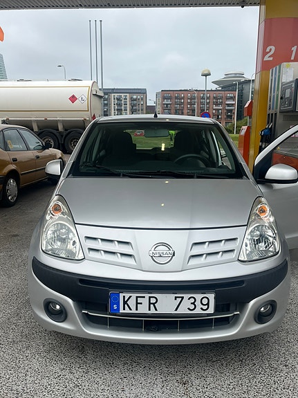 Nissan Pixo 3 of 3