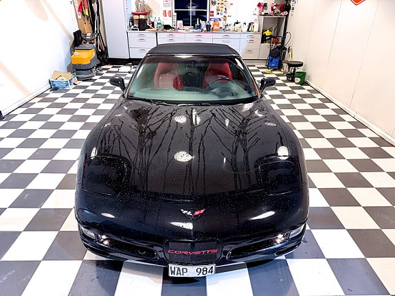Chevrolet Corvette 6 of 30