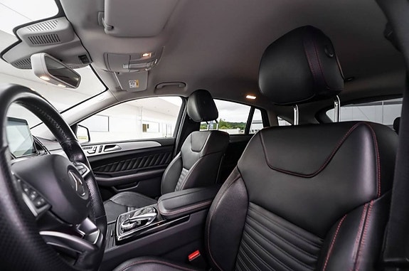 Mercedes-Benz GLE450 16 of 23