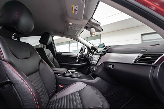 Mercedes-Benz GLE450 15 of 23