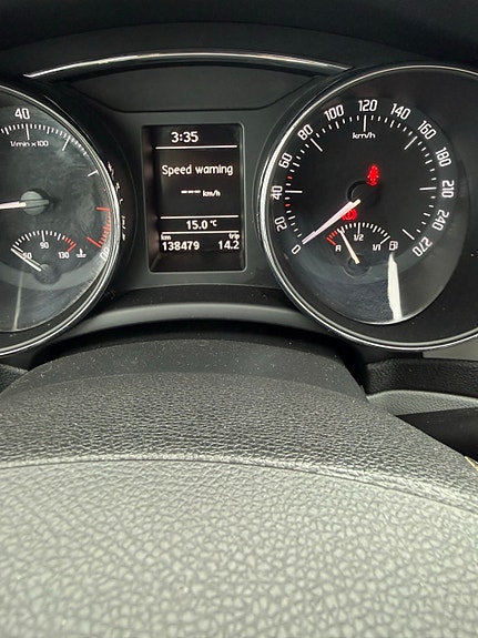 Skoda Superb 5 of 14