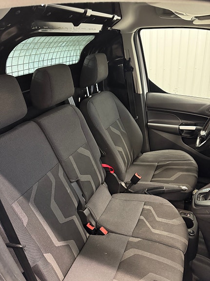Ford Transit Connect 11 of 12