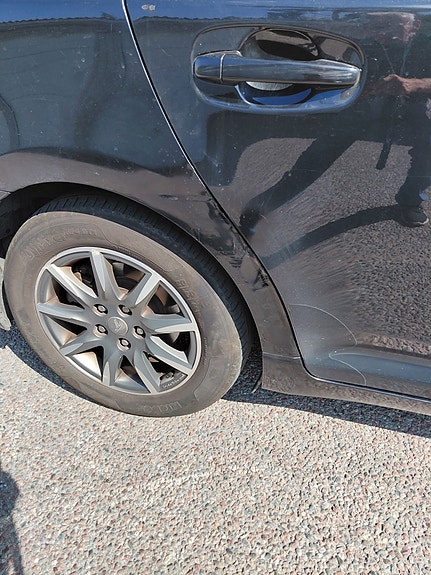 Toyota Avensis 15 of 20