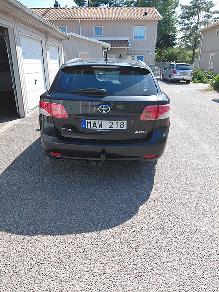 Toyota Avensis 16 of 20