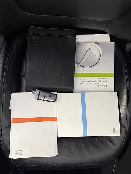 Volkswagen Passat 23 of 23