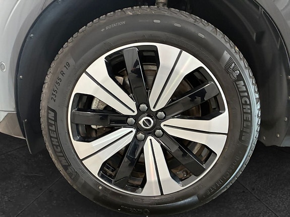 Volvo XC60 9 of 16