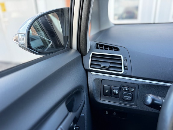 Toyota Verso 16 of 23