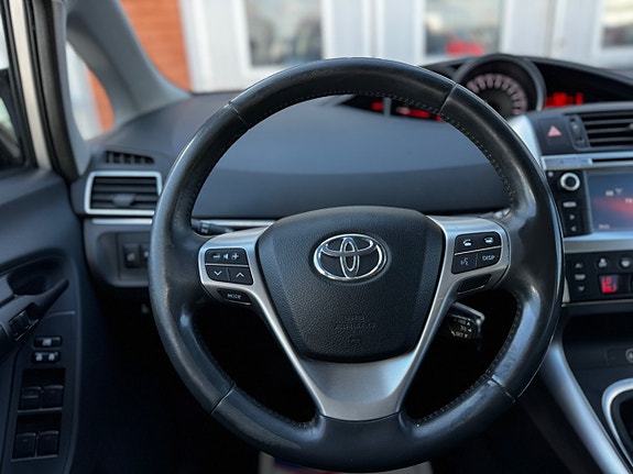Toyota Verso 18 of 23