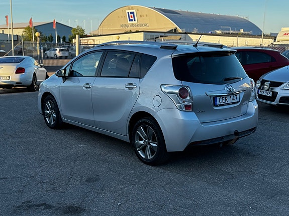 Toyota Verso 8 of 23