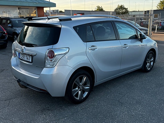 Toyota Verso 4 of 23